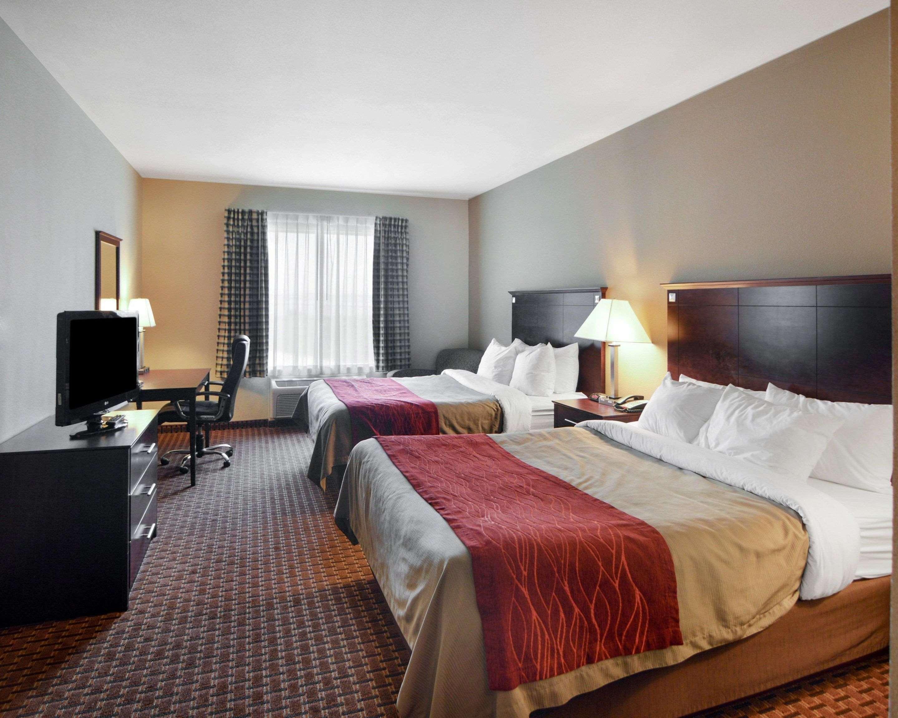 Comfort Inn & Suites Near Lake Lewisville Corinth Bagian luar foto