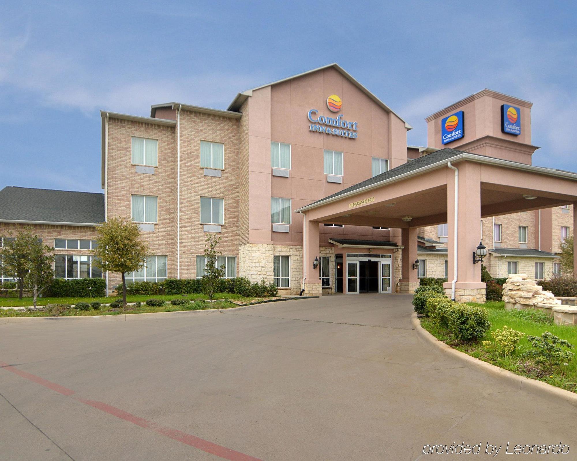 Comfort Inn & Suites Near Lake Lewisville Corinth Bagian luar foto